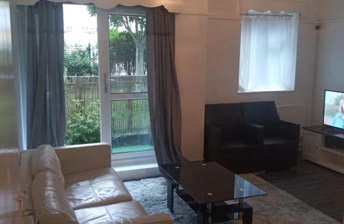 Bishop's Apartamento | The London Apartment