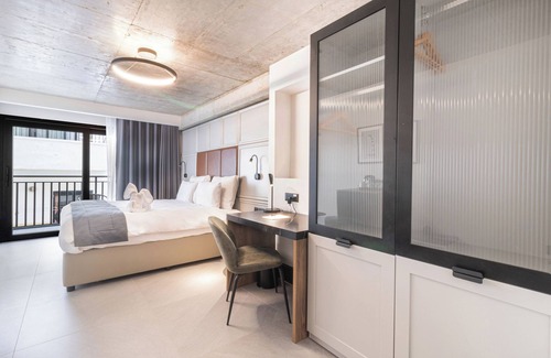 Sliema Hotel | The Londoner Hotel Sliema
