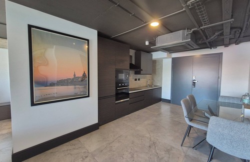 Sliema Hotel | The Londoner Hotel Sliema