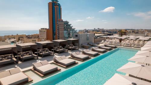 Paceville Hotel | The Londoner Hotel St. Julian's