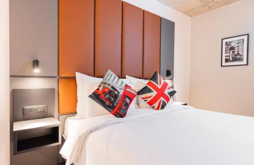 Paceville Hotel | The Londoner Hotel St. Julian's