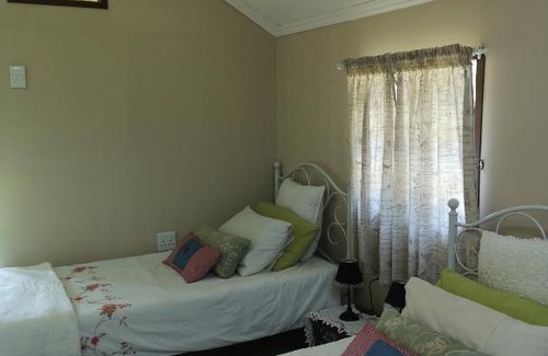Pinetown Apartamento | The Long Shed