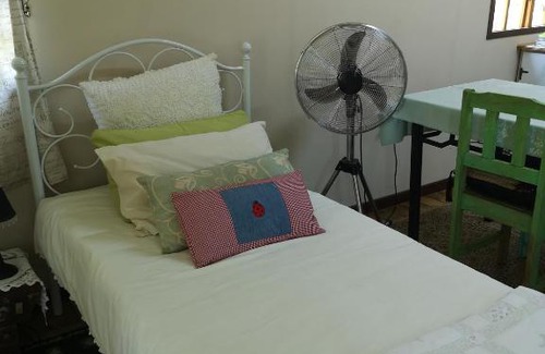 Pinetown Apartamento | The Long Shed