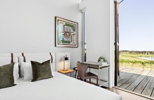 Pokolbin Villa | The Longhouse - Suite 3