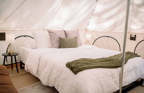Junction City Cabina | The Lookout Bunk