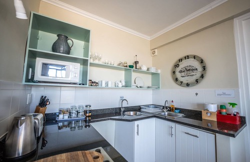West Bank Casa | The Lookout Guest House