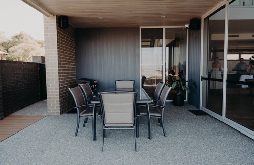 Mira Mar Casa | The Lookout Albany - Middleton Beach
