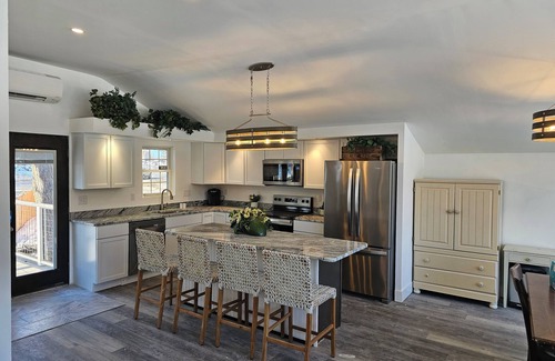 Windham Casa | The Lookout on Pettingill Pond - waterfront house, 5 min from Sebago Lake!
