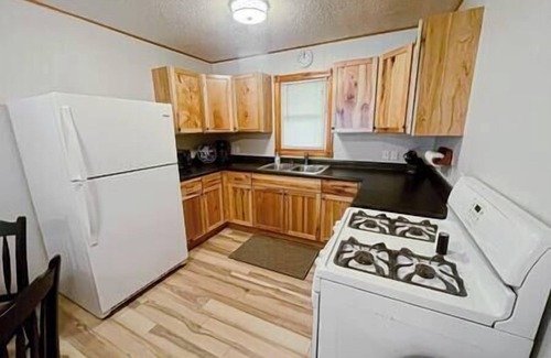 Alexandria Casa | "The Loon" at Darling Shores