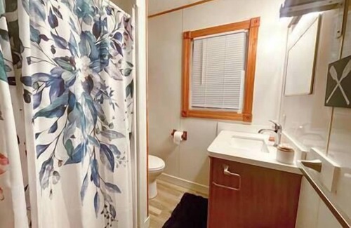 Alexandria Casa | "The Loon" at Darling Shores