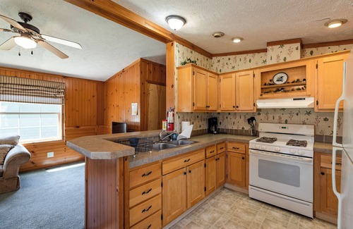 Neillsville Cabina | The Loon Cabin at the Riviera Resort in Neillsville, Wisconsin!