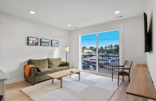Traverse City Apartamento | The Loop Downtown by Kasa