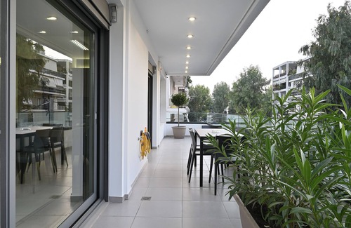 Athens Apartamento | The Lop Athens Holiday Luxury Suites