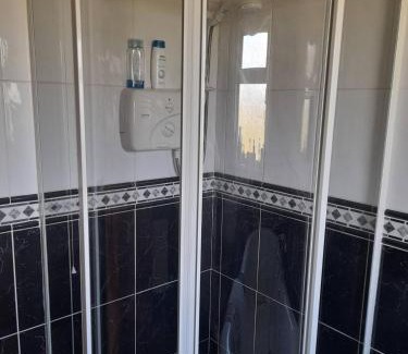 Mohill Casa | The Loughrin Suite