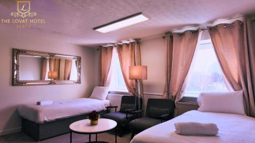 Perth Hotel | The Lovat Hotel