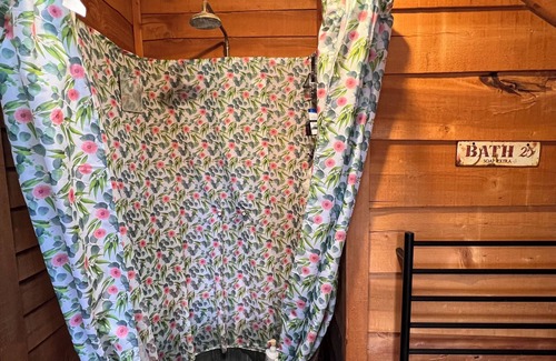 Hornsby Casa | The Love Shack - a peaceful Nature Retreat. Disconnect, relax and restore.