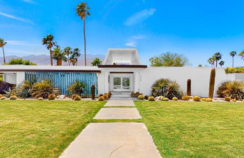Sunmor Casa | The Lucky Palm Permit# 1087