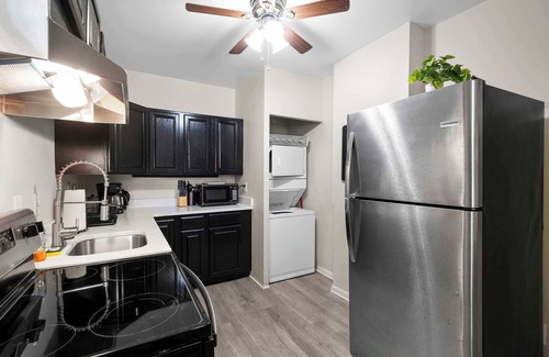 Short North Apartamento | The Luxe Pearl Residences 872