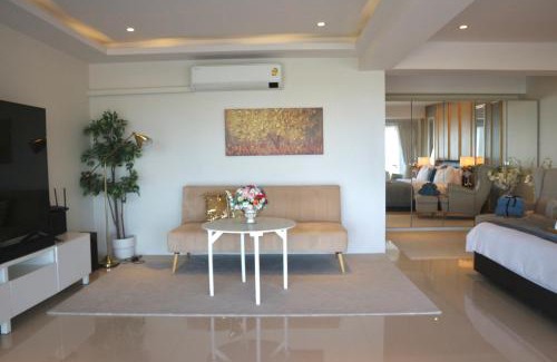 Samut Sakhon Casa | The Luxury Hilltop Villa Samui