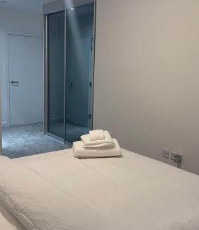 Newham Casa | The Luxury Spot