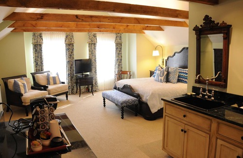 Lyme Center Hotel | The Lyme Inn