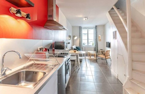Saint Michel - Mairie Apartamento | The Lyonnais Lodge - Saxe Gambetta - University