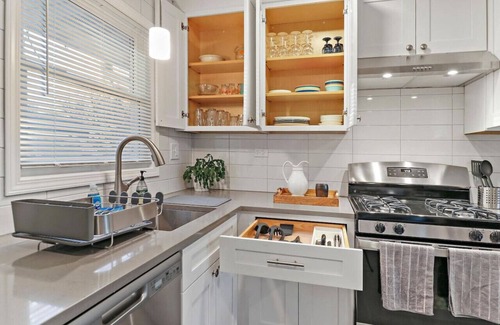 Waukegan Casa | The Lyons Woods Ranch