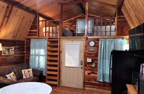Board Camp Cabina | The Mabry’s Cabin in the Woods - Relax/Swim/Ride ATVs - Mena, AR