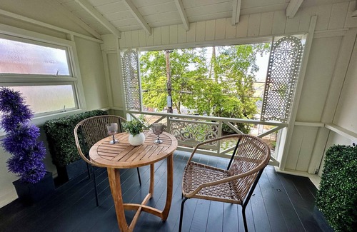 South Main Street Apartamento | The Macberns Row House (Unit 1)