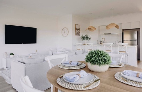 Dubbo Casa | The Macquarie House - Dubbo