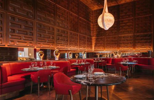 Sol Hotel | The Madrid EDITION