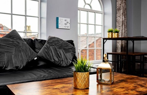 Wrexham Apartamento | The Maelor - Berwyn House Central Wrexham