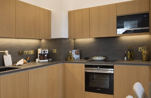 St. Pancras and Somers Town Apartamento | The Magnificent Enclave