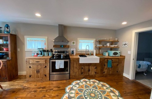 Bremo Bluff Otro | The Magnolia House at Chevy Chase Farm