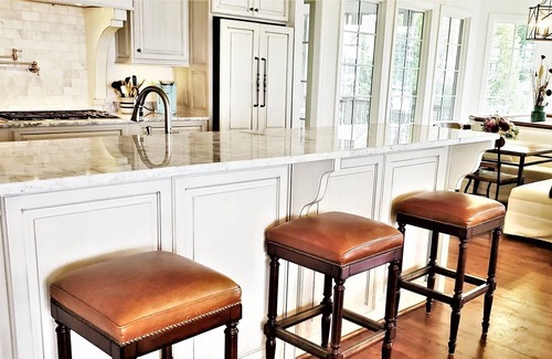 Morristown Casa | The Magnolia - Luxe Lakefront Private Villa on Lake Gaston | 6br/7ba | Sleeps 19
