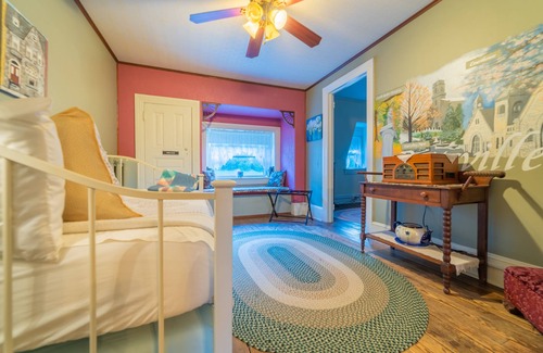 Cumbola Cama Y Desayuno | The Maid's Quarters Bed Breakfast & Tearoom