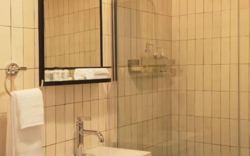 Mid-City Hotel | The Maidstone New Orleans