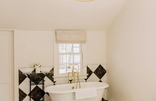 Village of East Hampton Hotel | The Maidstone