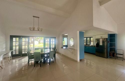 Willemstad Casa | The Main-house in Yemaya Heart n Home Curaçao