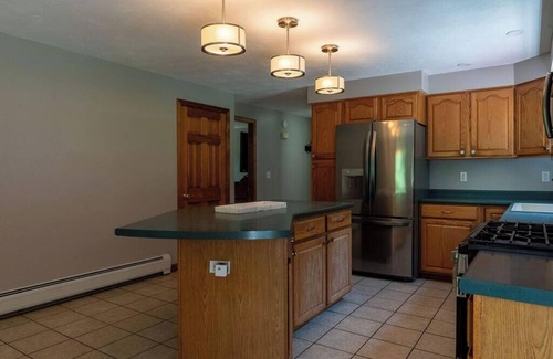 Sidney Casa | The Maine Experience: Where expansive nature meets modern comfort...