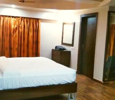 Police Bazar Hotel | The Majestic Icon