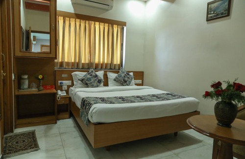Nagpur Hotel | The Majestic Manor
