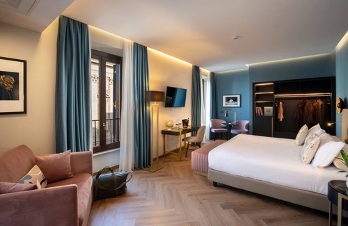 Monti Hotel | The Major