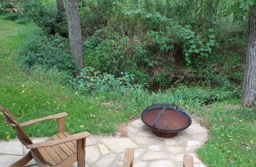 Alexander Cabaña | The Makenzee at Ridgeview. Asheville rental! Luxurious Glamping!