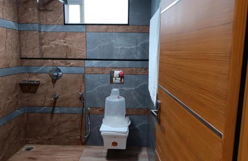 Kumily Cabina | THE MALABAR RESIDENCY