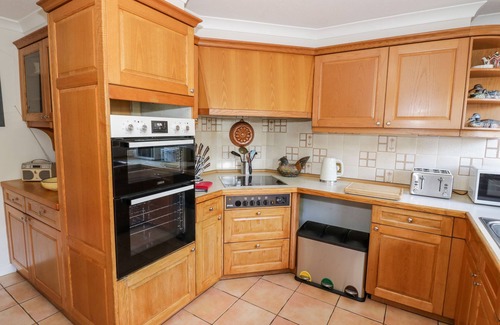 Blockley Cabaña | THE MALINS, pet friendly, character holiday cottage in Blockley