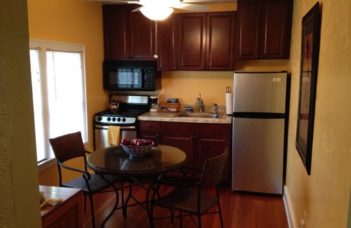Parrot Cove Casa | The Mango Inn Bed & Breakfast