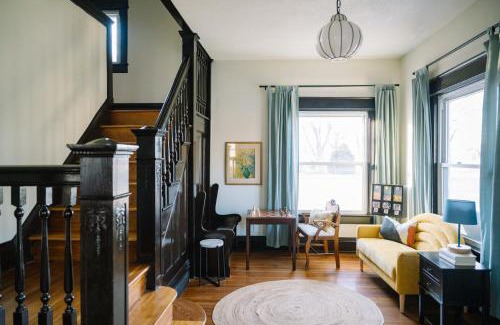 Downtown Des Moines Casa | The Manor At East Village