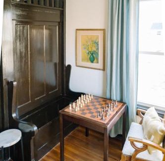 Downtown Des Moines Casa | The Manor At East Village