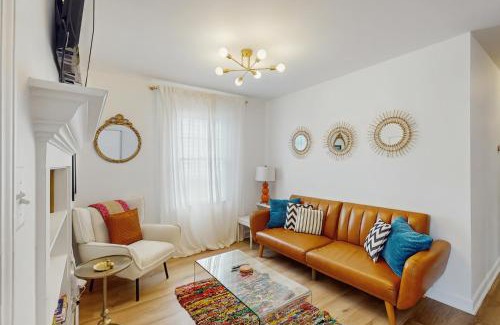 Beach Institute Apartamento | The Manor at Forsyth Gardens